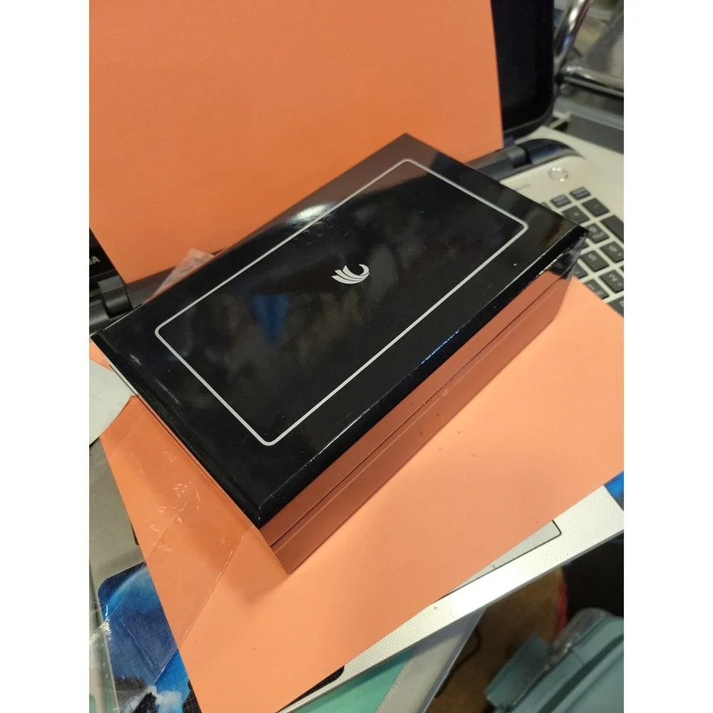 Vintage black lacquer Avon Presidents sales competion‎ jewelry Music box, works